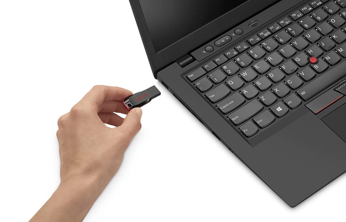 SanDisk 16GB Cruzer Blade USB 2.0 Flash Drive - ‎SDCZ50-016G-B35-55372