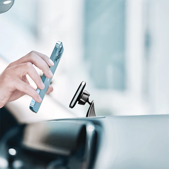 Eltoro Magnetic Dashboard Mount with MagSafe Phone Holder - Black-100978 Eltoro Magnetic Dashboard Mount with MagSafe Phone Holder - Black-100978