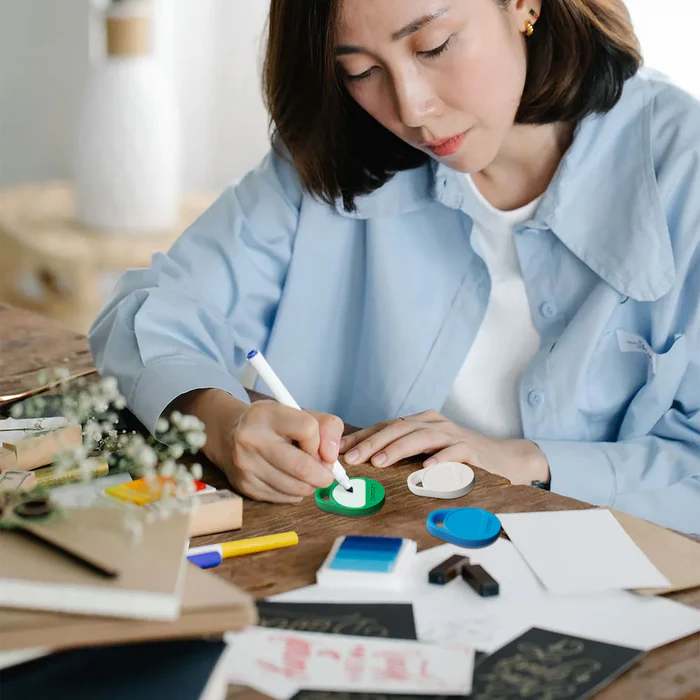 Momax Pinpop Lite Find My Locator - Green-120756 Momax Pinpop Lite Find My Locator - Green-120756