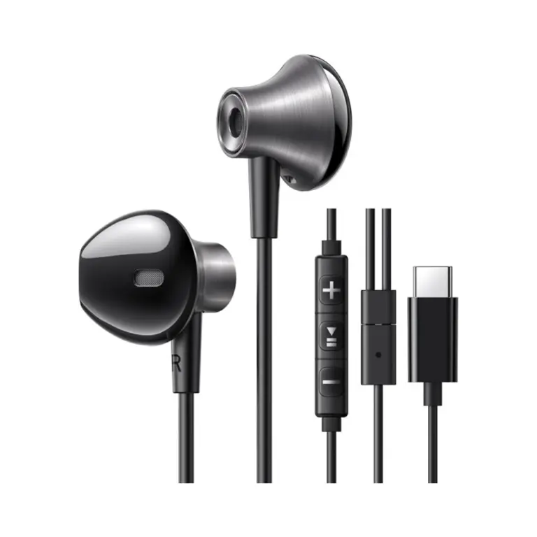UGREEN Wired Earphones with USB-C Connector - EP106-0