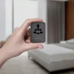 Momax 1-World 5-Port Mini Universal Travel GaN Charger 70W with Dual AC - Black-145866