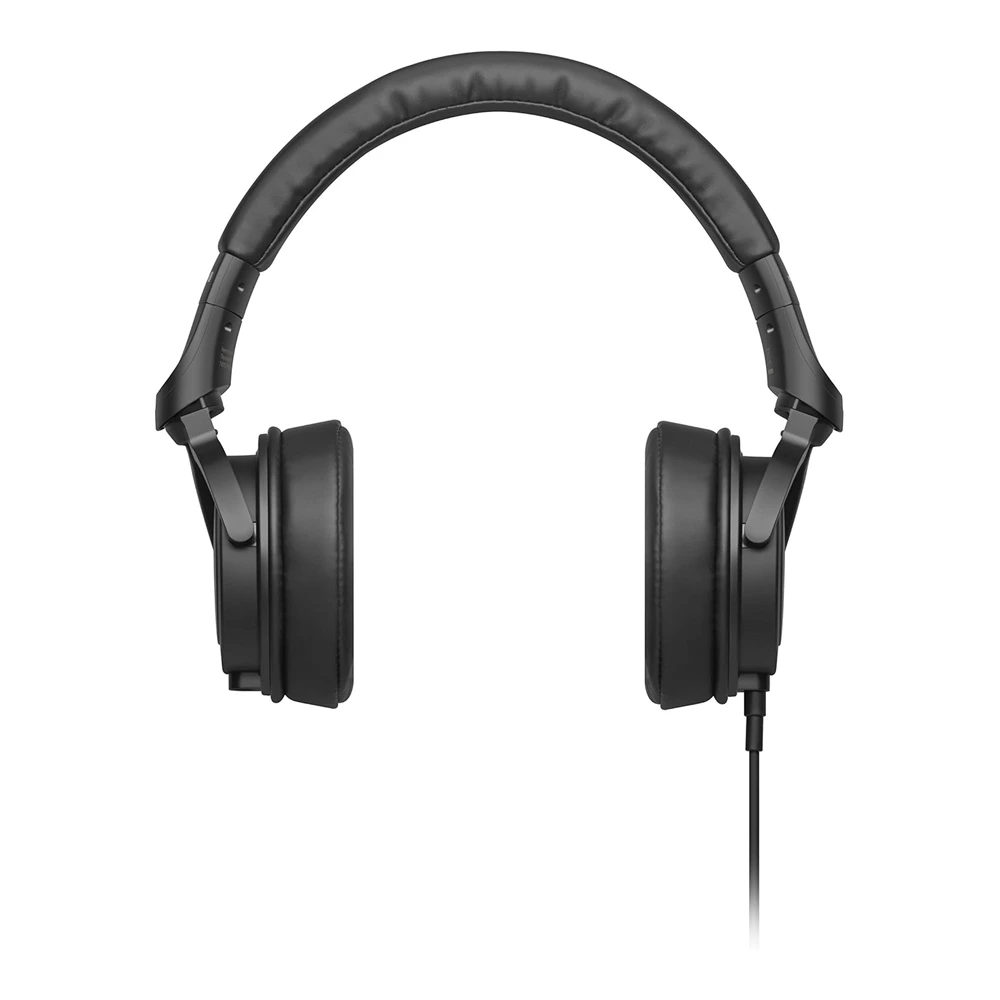 Beyerdynamic DT 240 PRO Mobile studio headphones for monitor and recording purposes (closed)-148256 Beyerdynamic DT 240 PRO Mobile studio headphones for monitor and recording purposes (closed)-148256