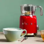 Smeg 50's Style Milk Frother - Red