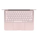 ⁦كمبيوتر محمول Apple MacBook Neo مقاس 13 بوصة – شريحة A18 Pro، معالج سداسي النوى، وحدة معالجة رسومات خماسية النوى، ذاكرة وصول عشوائي (RAM) سعة 8 جيجابايت، محرك أقراص SSD سعة 256 جيجابايت، لوحة مفاتيح باللغتين الإنجليزية والعربية - لون Blush⁩ - الصورة ⁦4⁩
